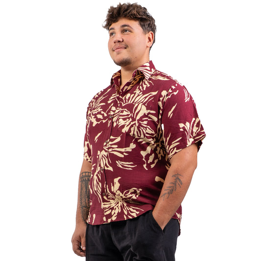 Chemise à motif floral exotique